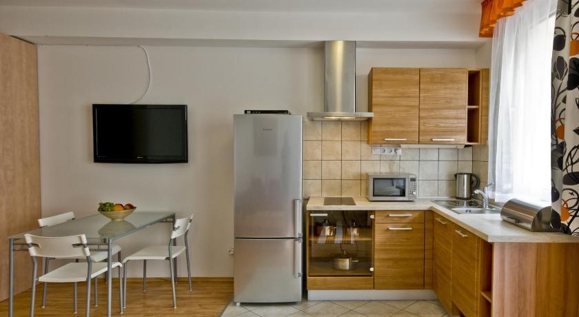 Corvin Lux Aparthotel Boedapest Buitenkant foto