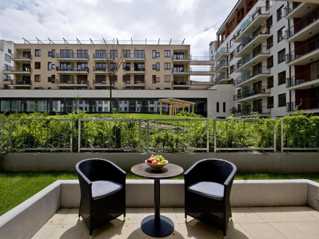 Corvin Lux Aparthotel Boedapest Kamer foto