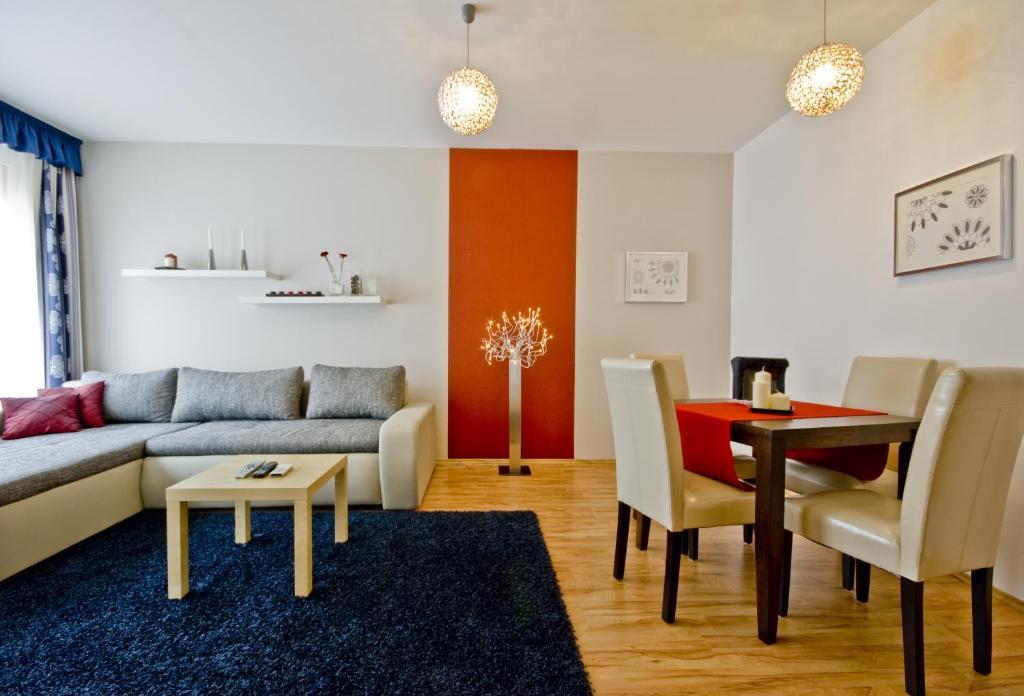 Corvin Lux Aparthotel Boedapest Buitenkant foto