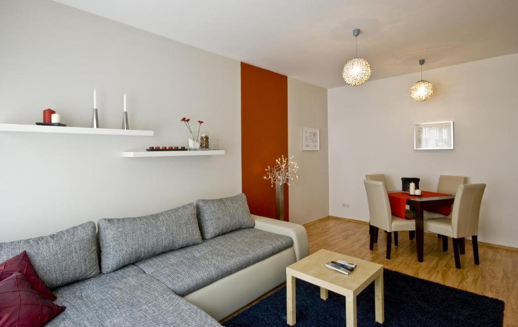 Corvin Lux Aparthotel Boedapest Buitenkant foto