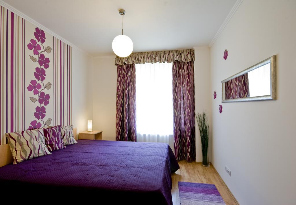 Corvin Lux Aparthotel Boedapest Buitenkant foto